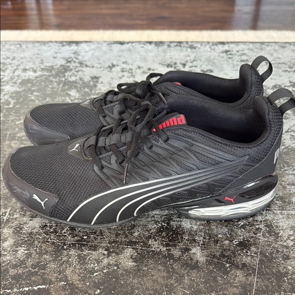 Puma Black Voltaic Casual Athletic Sneakers Size 10.5